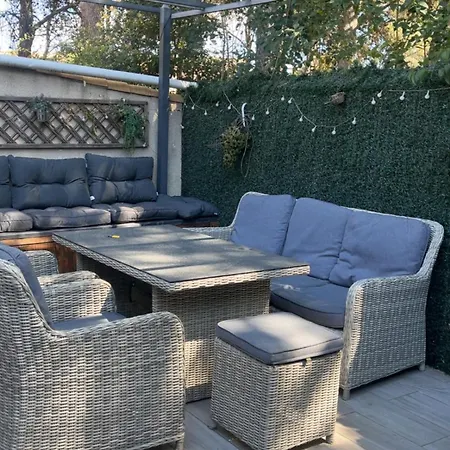 別荘 Petite Maison De *