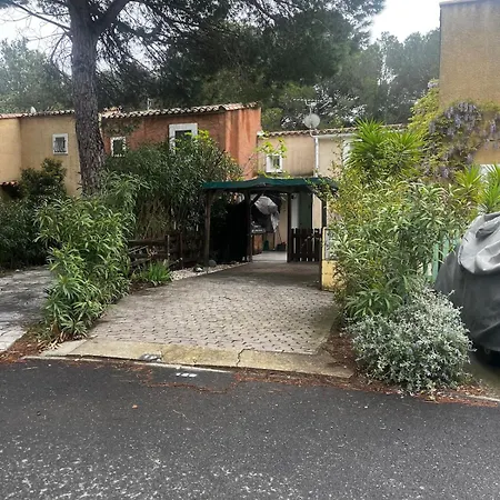 Petite Maison De 別荘